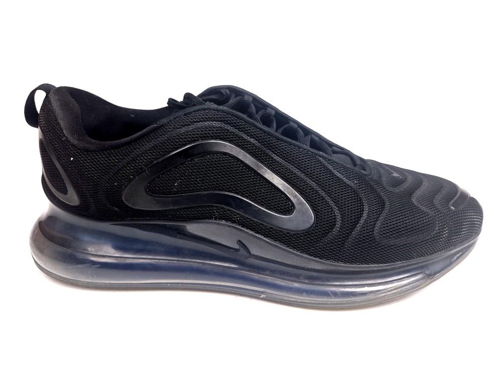 Nike Air Max 720 Triple Black in Size 13
