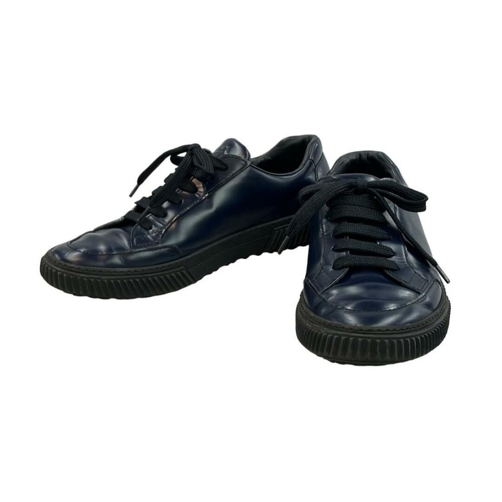 Prada low-cut Sneaker 3467 Men's size 9.5 with surface scratches and dirt