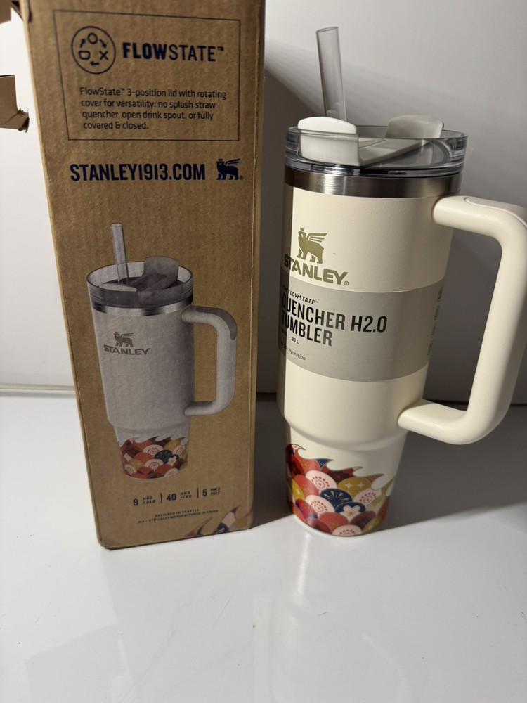 New Stanley 30 oz H2.0 Quencher in Limited Lunar New Year Dragon Cream Edition-image