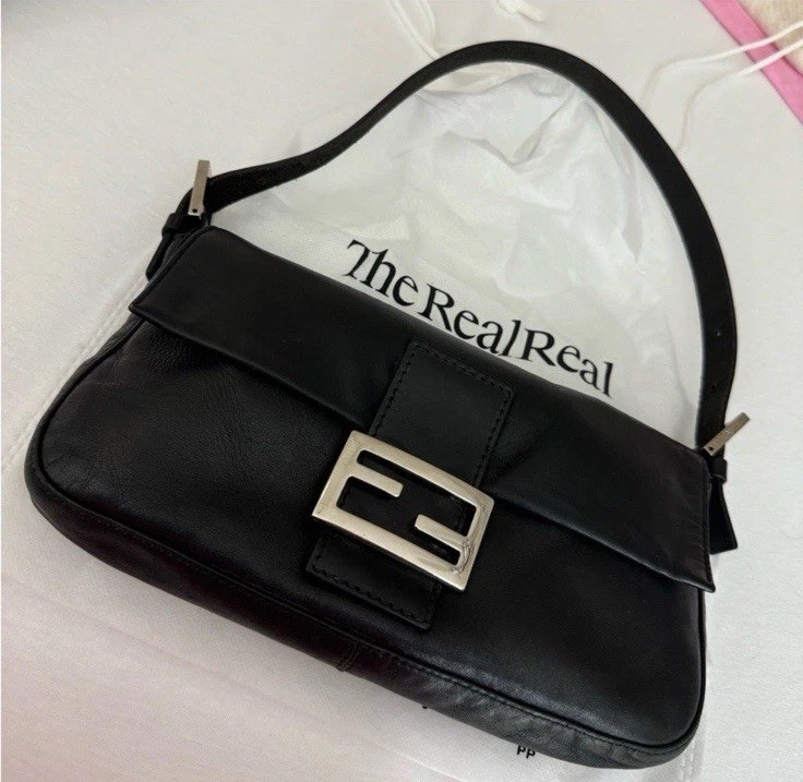 Vintage Fendi Black Leather Baguette Y2K Shoulder Bag Rare