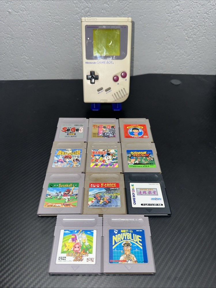 Nintendo Game Boy DMG-01 Working + 11 Games READ DESCRIPTION