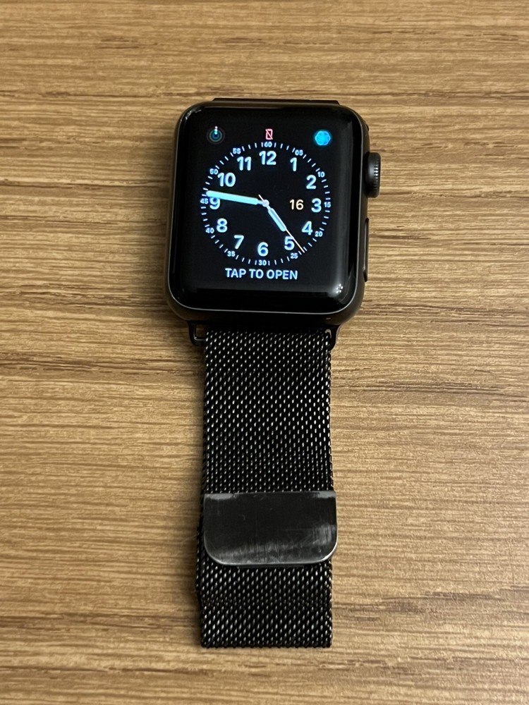A1860 Apple Watch Series 3 LTE Cellular 38mm Space Gray With Milanese Loop