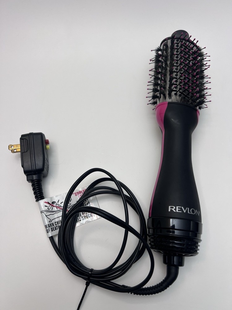 REVLON One-Step Hair Dryer & Volumizer Titanium Max Edition RVDR5282