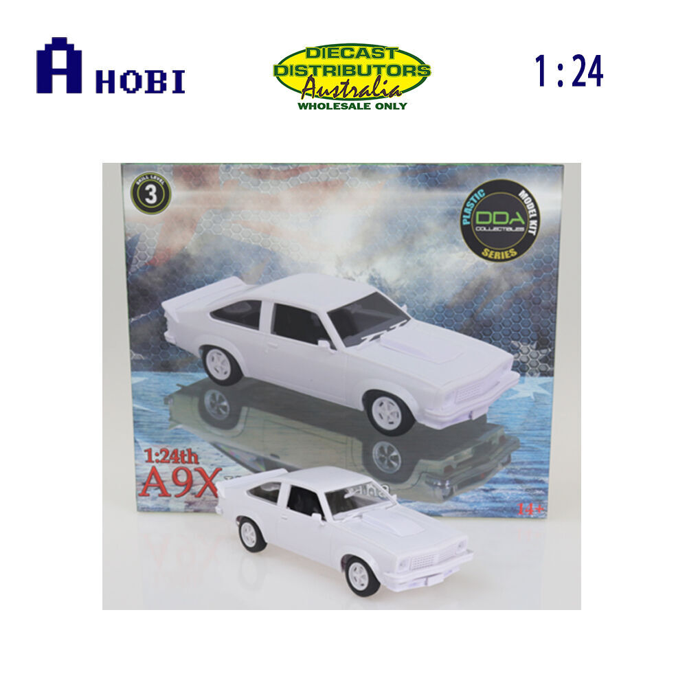 1:24 Scale DDA A9X Torana Plastic Model Kit with Detailed Engine