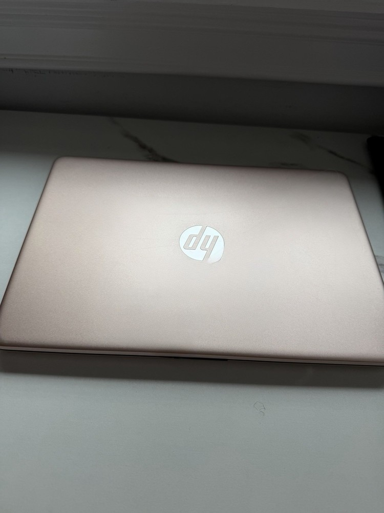 HP Rose Gold Notebook/Laptop Intel Celeron HDMI USB SD Card Built-in Webcam