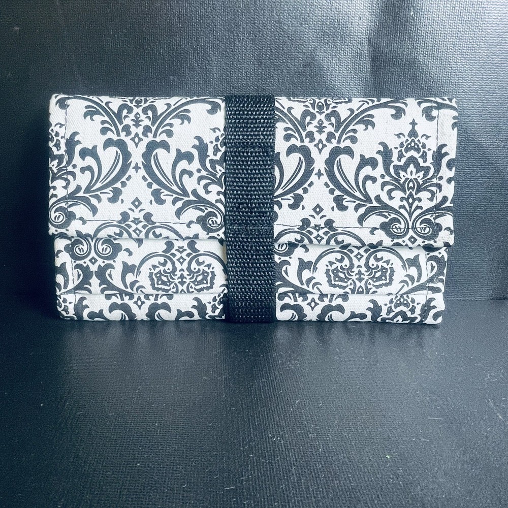 Black and White Coupon Organizer Clutch for Grocery Shopping by Benton Blair-image