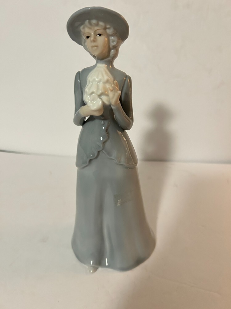 Vintage Harvey Knox Japanese Porcelain Tall Lady Figurine Collectible