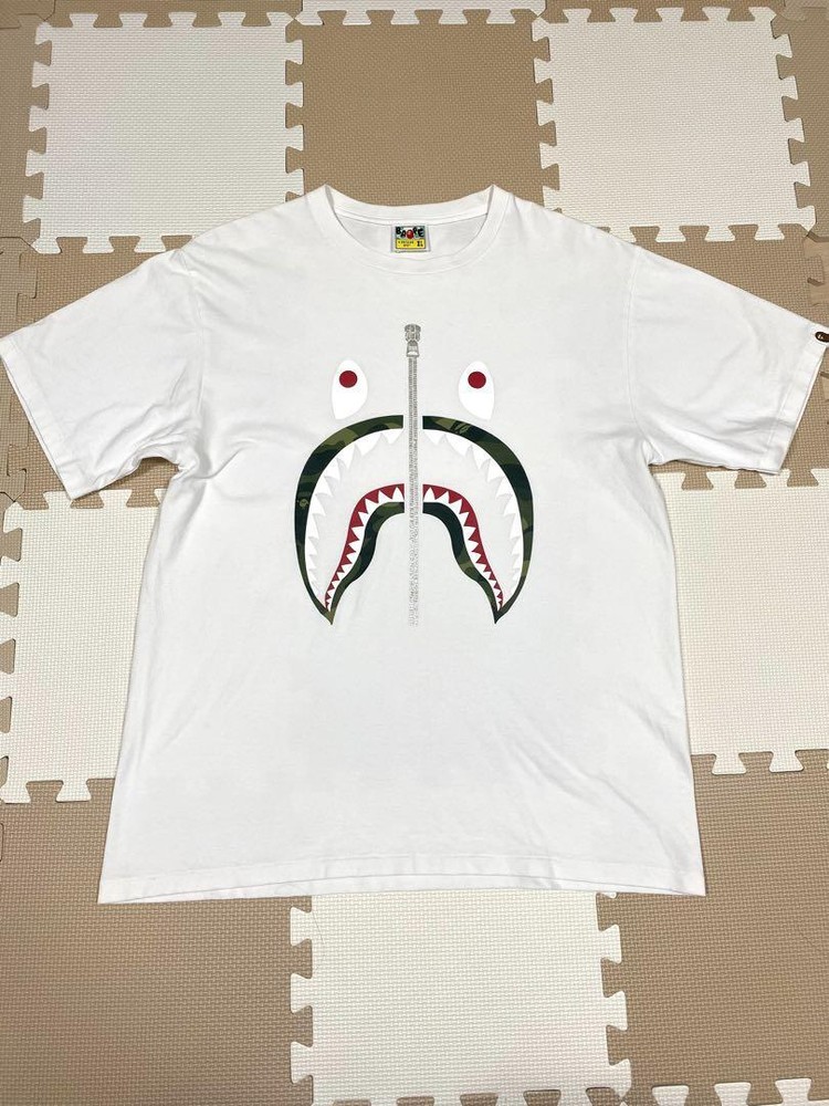 Excellent Used BAPE Shirt XL Authentic Rare Shark T-Shirt Camouflage Bape Star