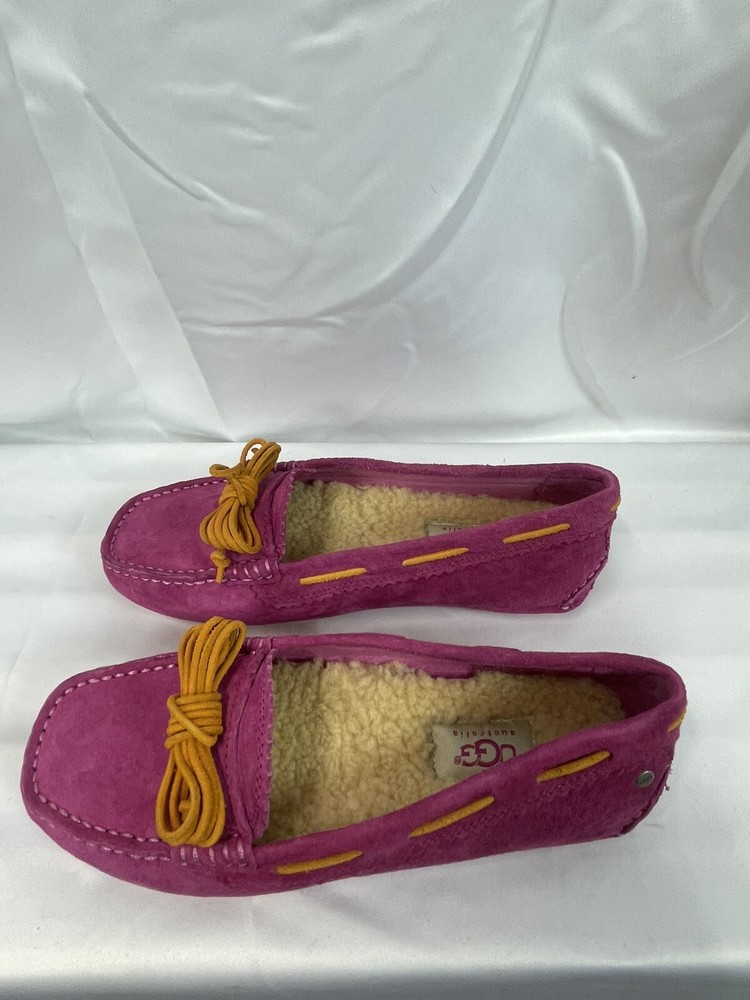 Clearance sale: UGG Australia Women MEENA slipper  Pink SIZE 5.5-image