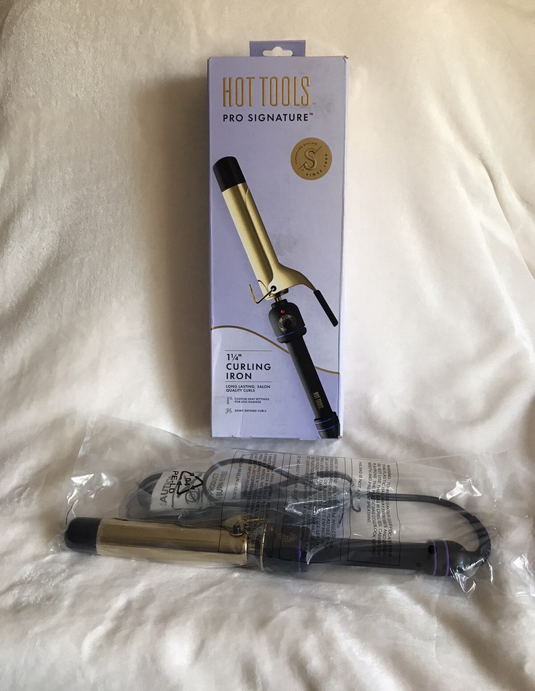 Hot Tools Signature Series 1.25 Inch Gold Curling Iron Wand Professional Styling