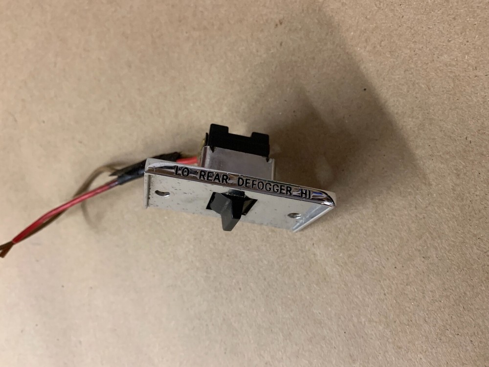 1968 1969 Olds Cutlass S 442 Used GM Rear Window Defogger Dash Switch 68 69