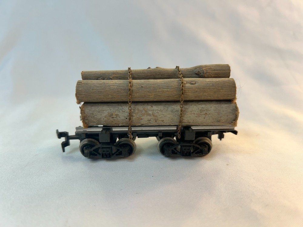 Rivarossi 2349 HO Scale Log Buggie, Short Wheelbase *FREE SHIPPING*