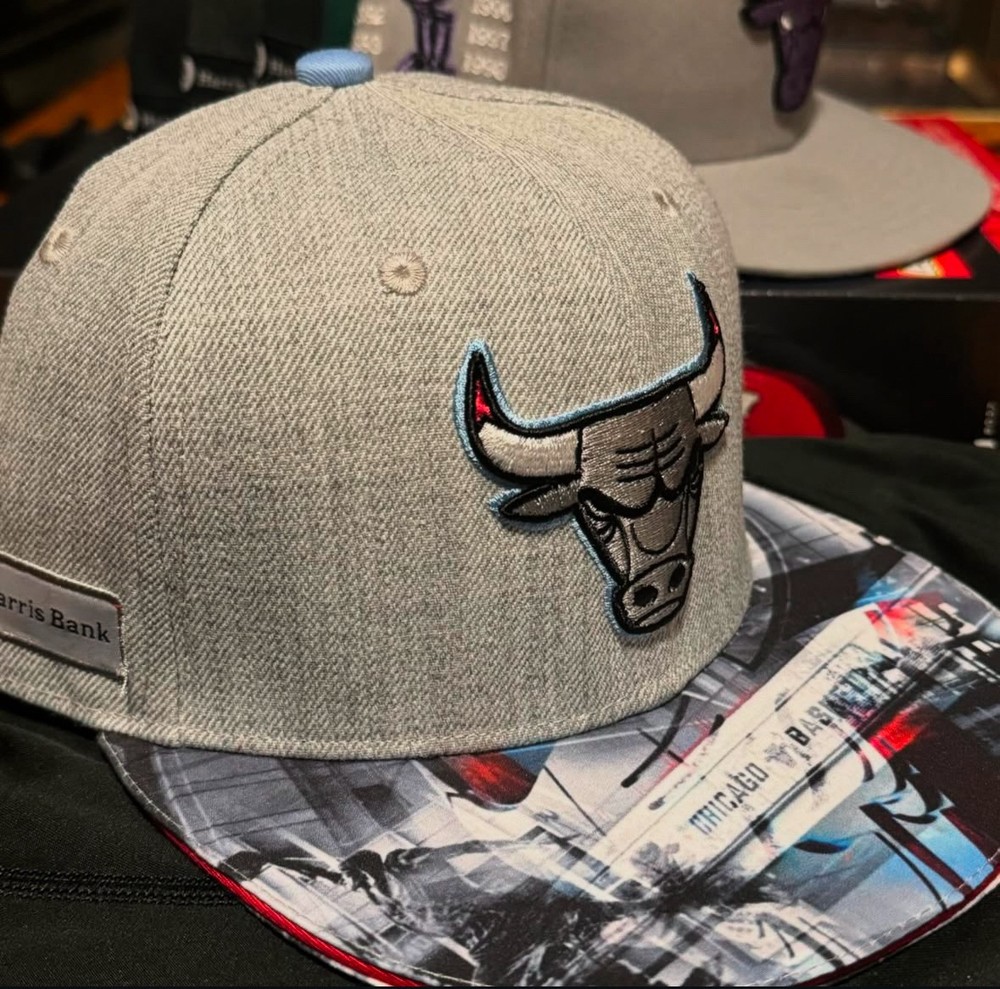 Chicago Bulls SnapBack Hat Gently Used