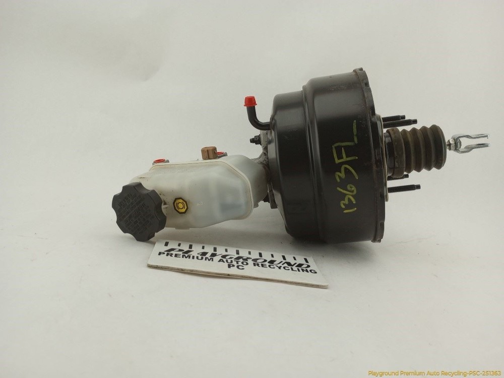Hyundai Genesis COUPE Power Brake Booster With Master Cylinder Fits 2010-2016 10