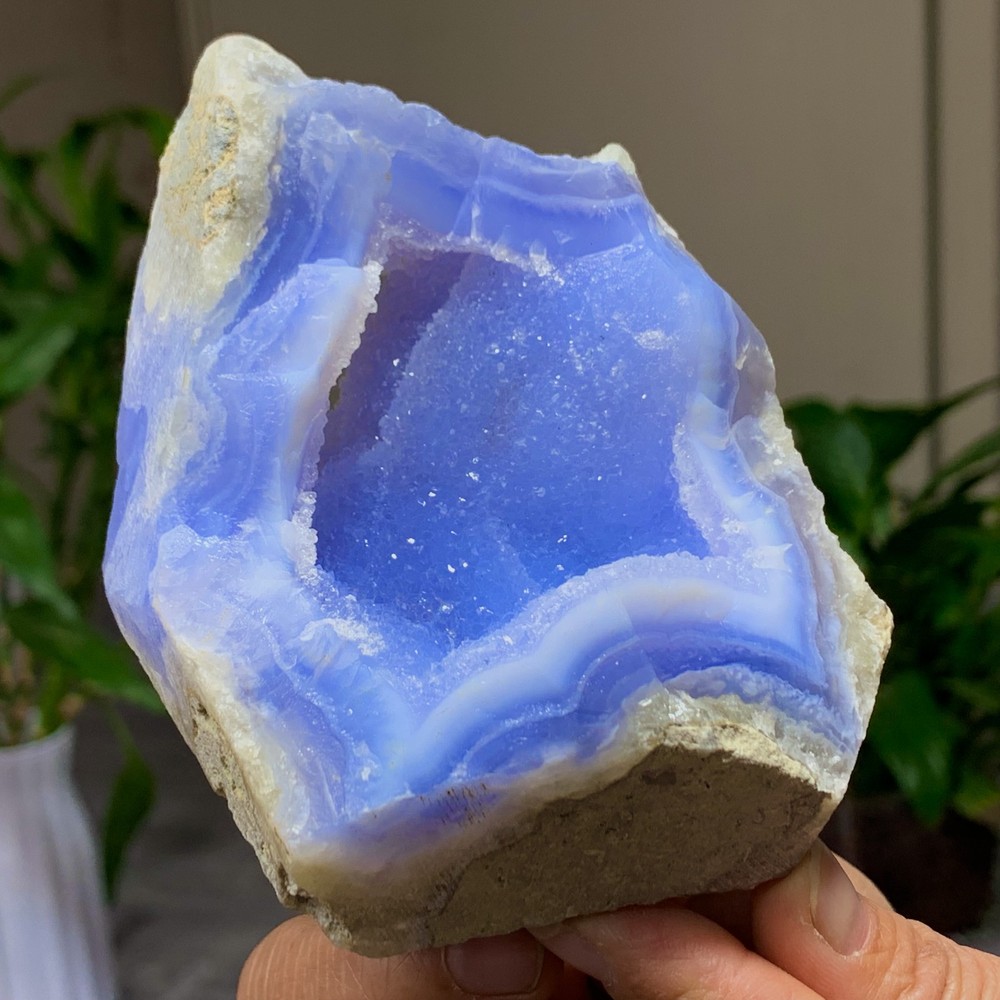 390G Natural Blue striped agate Crystal Chunks piece form Mineral Specimens