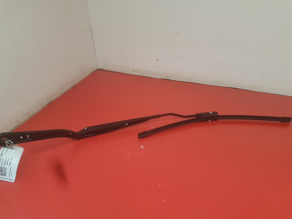 2015 RENAULT TWINGO 5 DOOR HATCHBACK DRIVERS FRONT WIPER ARM RH