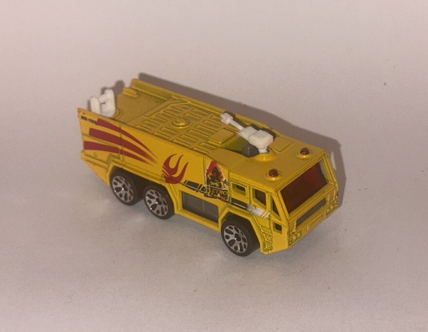 MATCHBOX Loose Airport Fire Truck (Yellow Version)