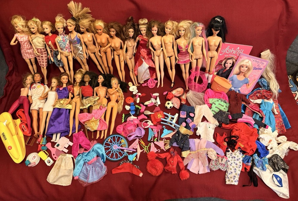 Huge Lot of Barbie (23) Clothes (42) Accessories (85+)