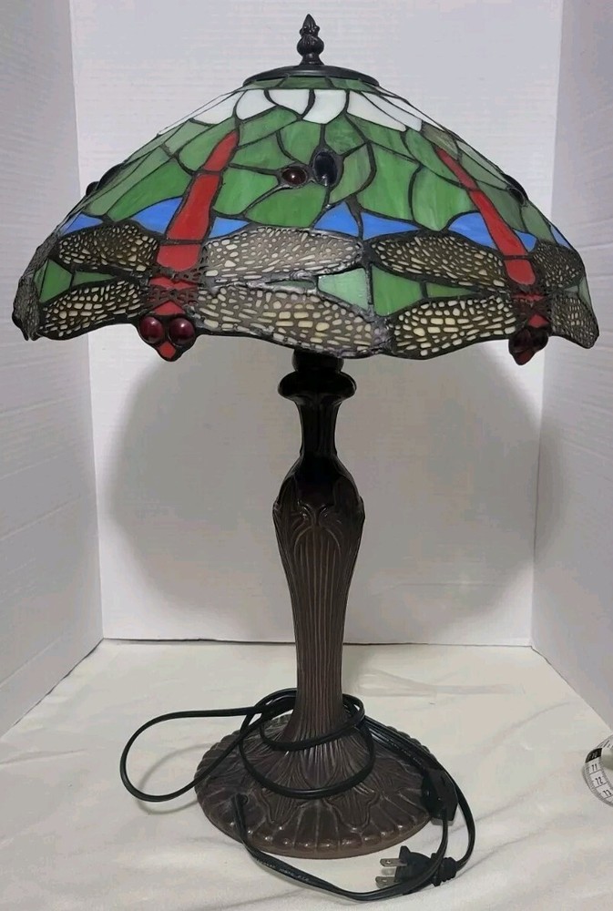 Tiffany Style Table Lamp Dragonfly Shade with Metal Base
