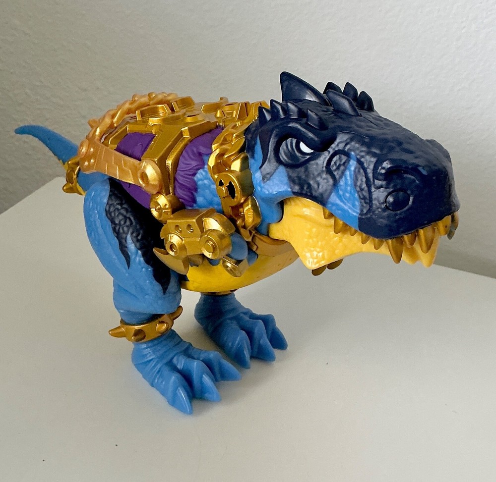 Treasure X Dino Gold T-Rex Dig & Discover Dinosaur Action Figure with Armor