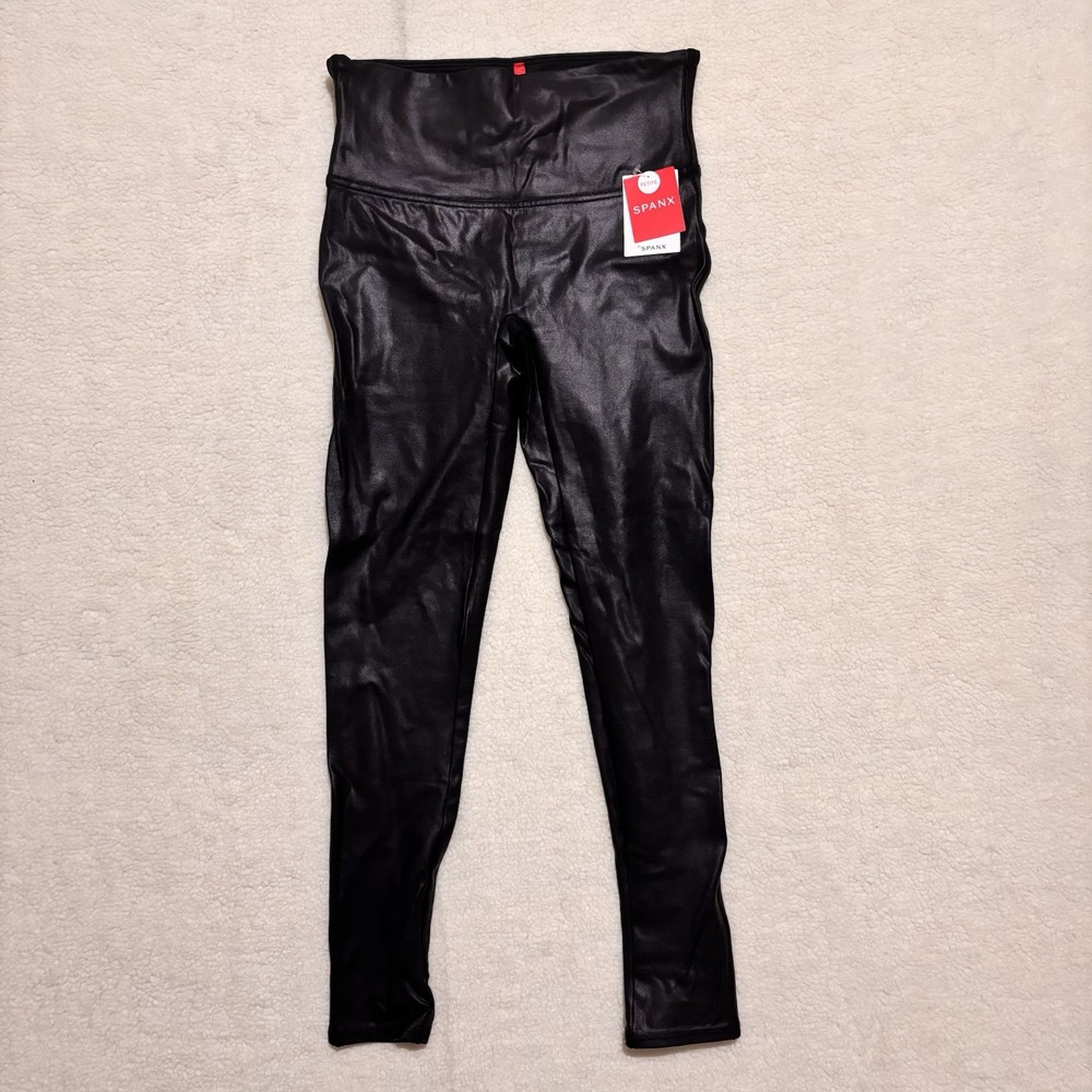 NWT Spanx Faux Leather Leggings Womens Medium Petite Black High Rise 2437Q New