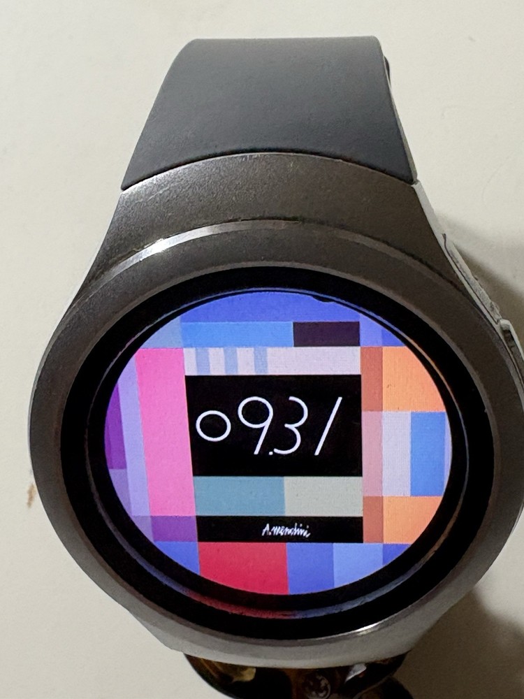 Samsung Gear S2 Classic Smart Watch Device  Tested
