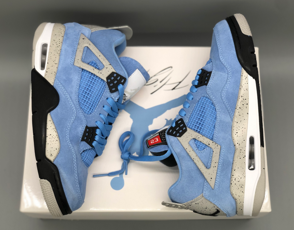 Jordan 4 Retro 