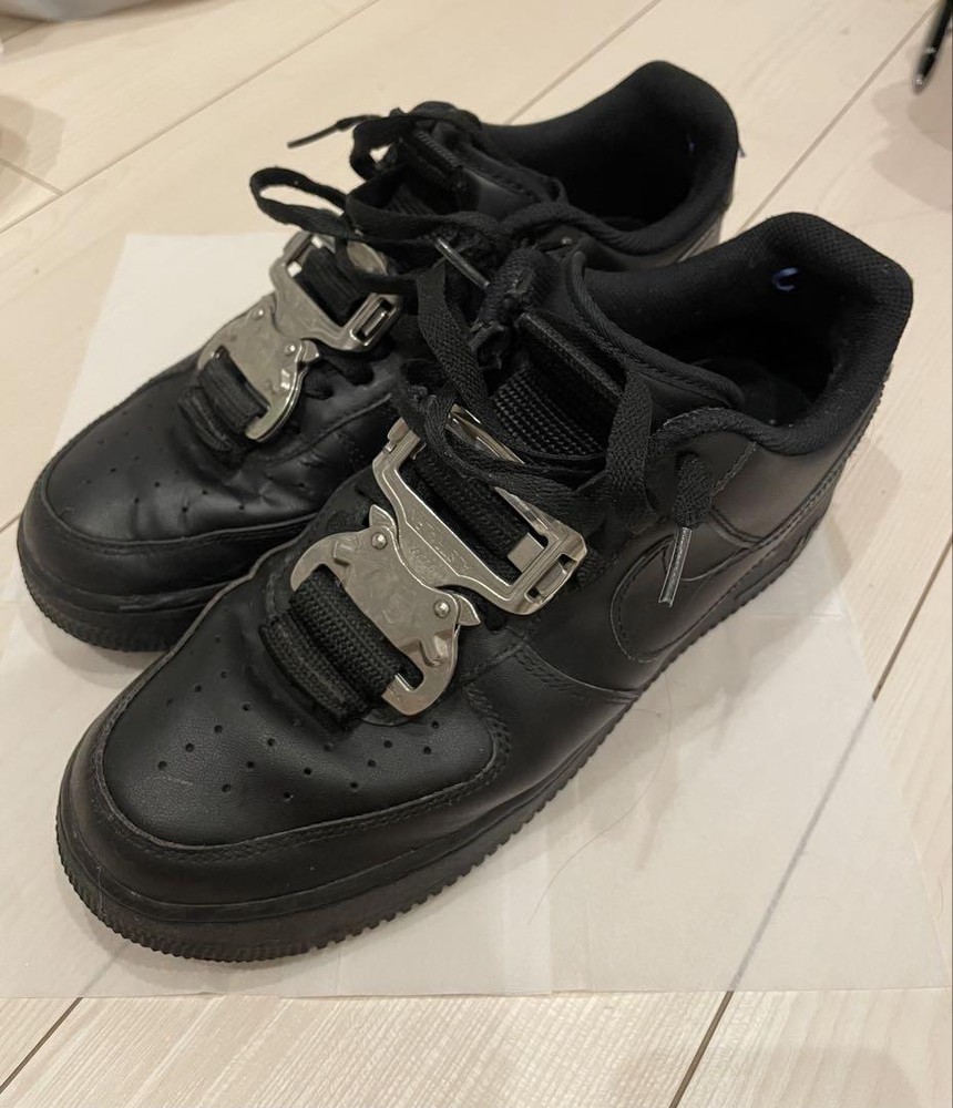 Men 10.5US Nike Air Force 1 Black Leather Sneakers
