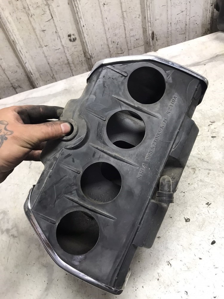 83 Kawasaki KZ1100 KZ 1100 A Airbox Air Box Filter