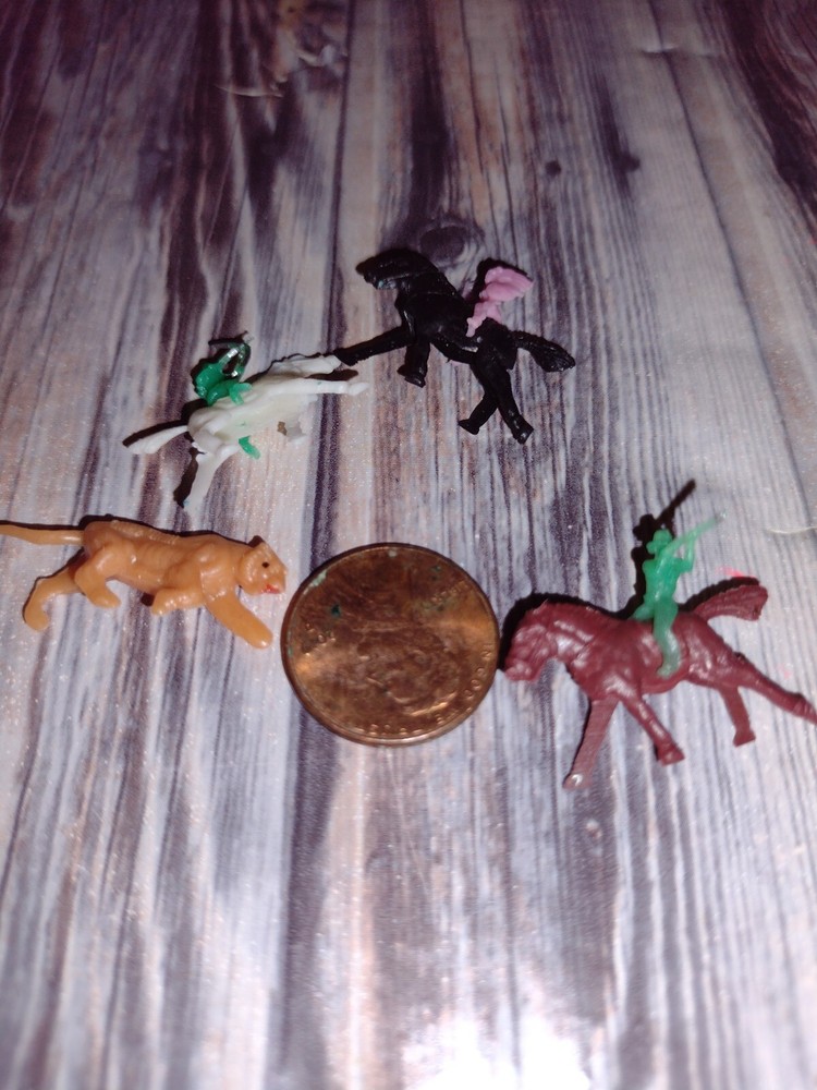 Dollhouse Miniature 1:12 Scale Toys Cowboys Native Americans with Horses Lot