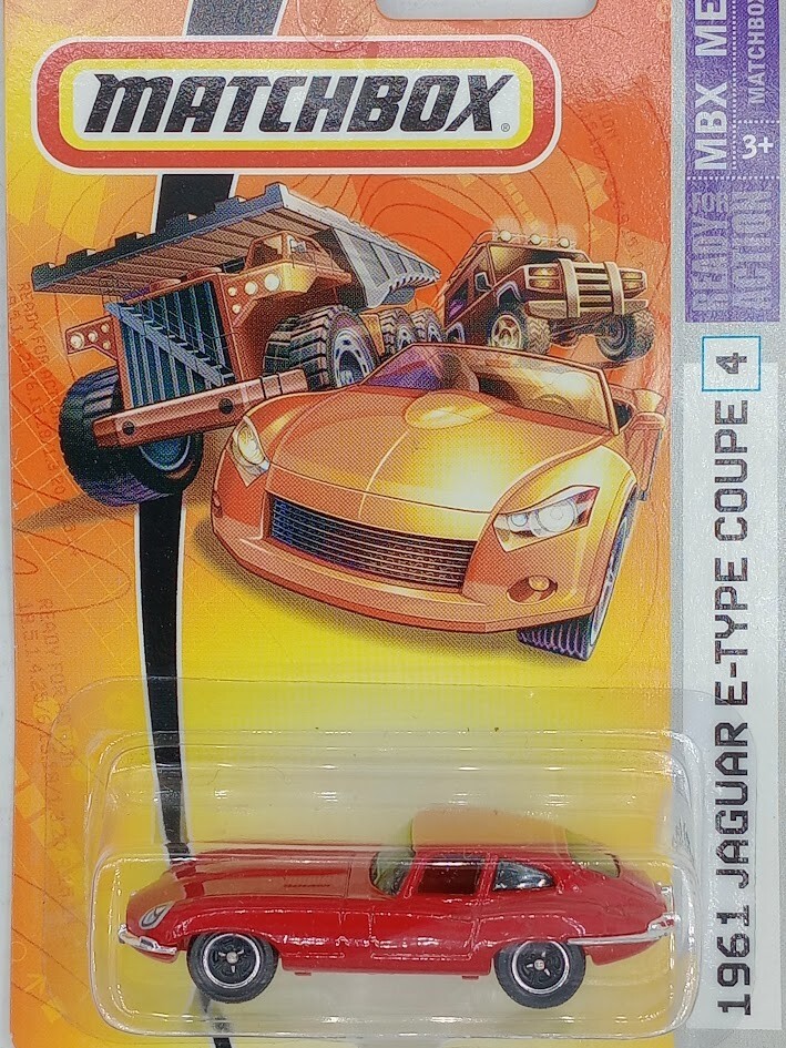 MATCHBOX MBX METAL No 4 JAGUAR 1961 E TYPE COUPE RARE Toy Car ready action 2006