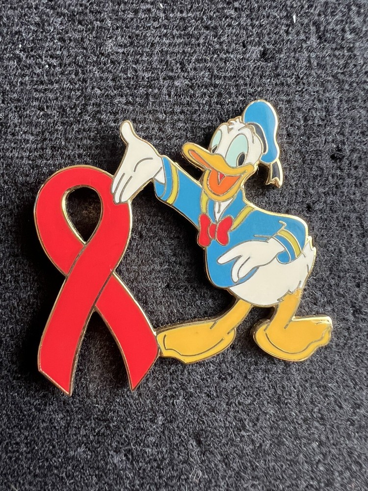 Donald Duck LE 100 Red Ribbon Cancer Awareness Fantasy Pin