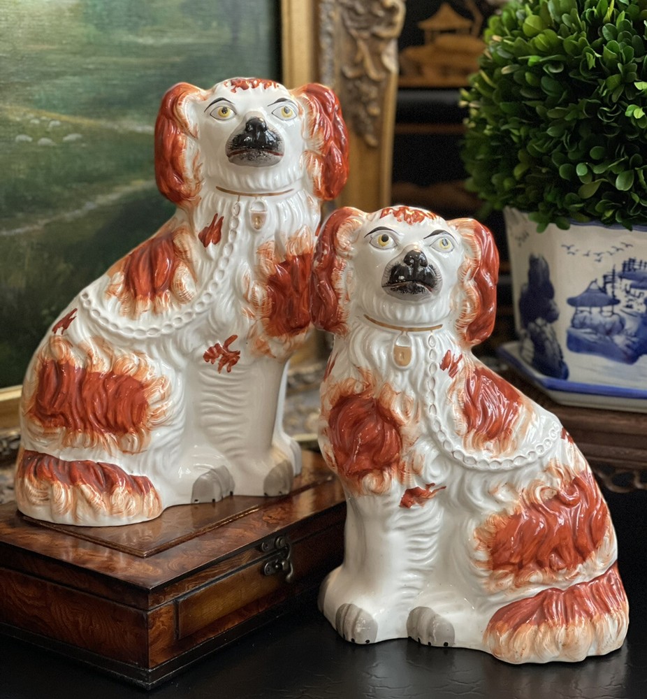 Large Rare Antique 19C English Staffordshire Spaniel Hunt Mantle Dog Pair 9.5”