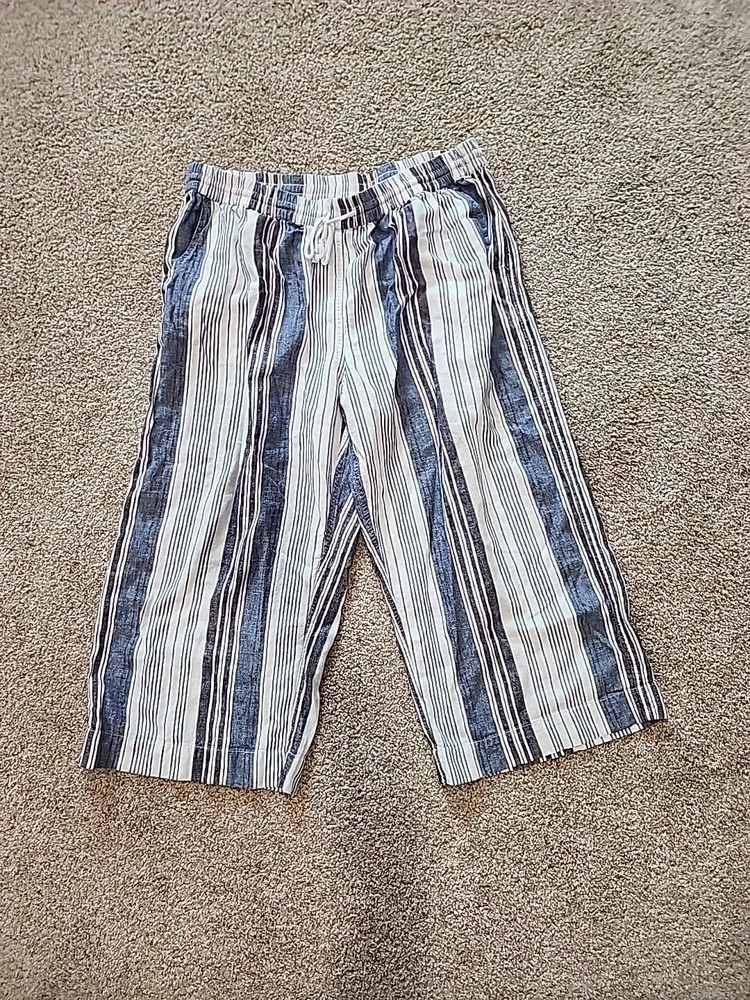 beachlunchlounge Large Blue/white/purple Striped Linen Blend Pull On Capri Pants