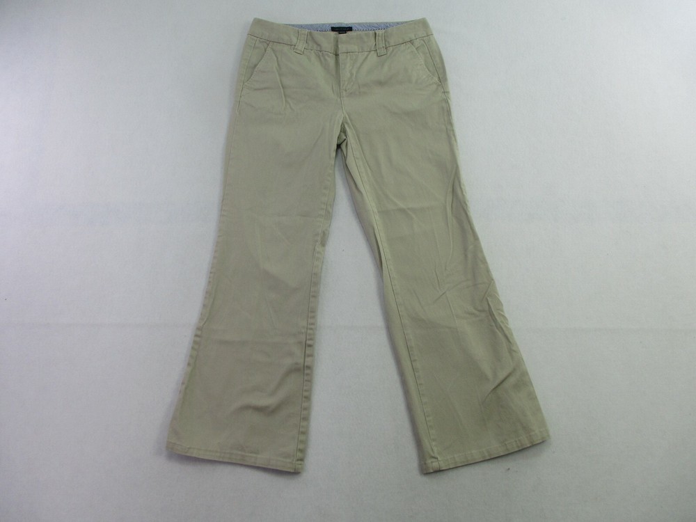 Tommy Hilfiger Women's Beige Boot Cut Chino Pants Size 8 32x28 Flat Front Logo Casual