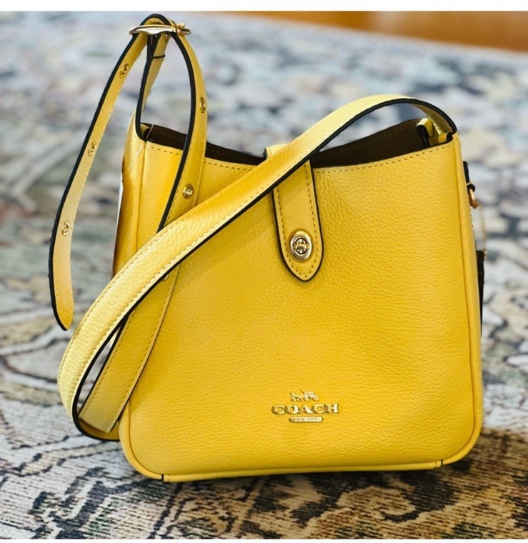 COACH Hadley Yellow Leather Crossbody Bag NWT $298