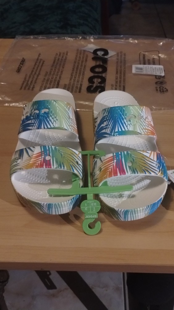 Crocs Baya Platform Slide Sandal White Multi Color Leaves Womens Size 8 US Tropi