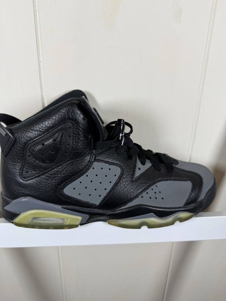 Nike Air Jordan 6 Retro GS 'Black Cool Grey' Sneakers Size 7Y Women's 8.5 384665
