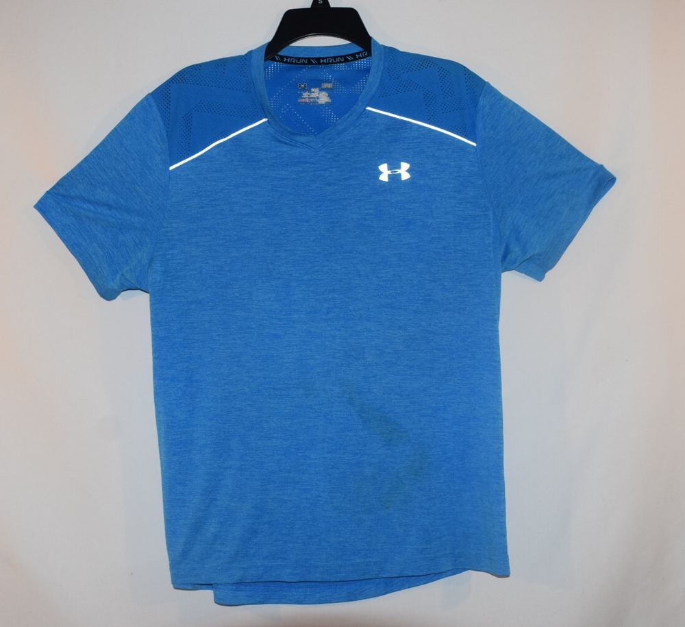 Under Armour Heat Gear Compression Shirt in Light Blue for Active Performance