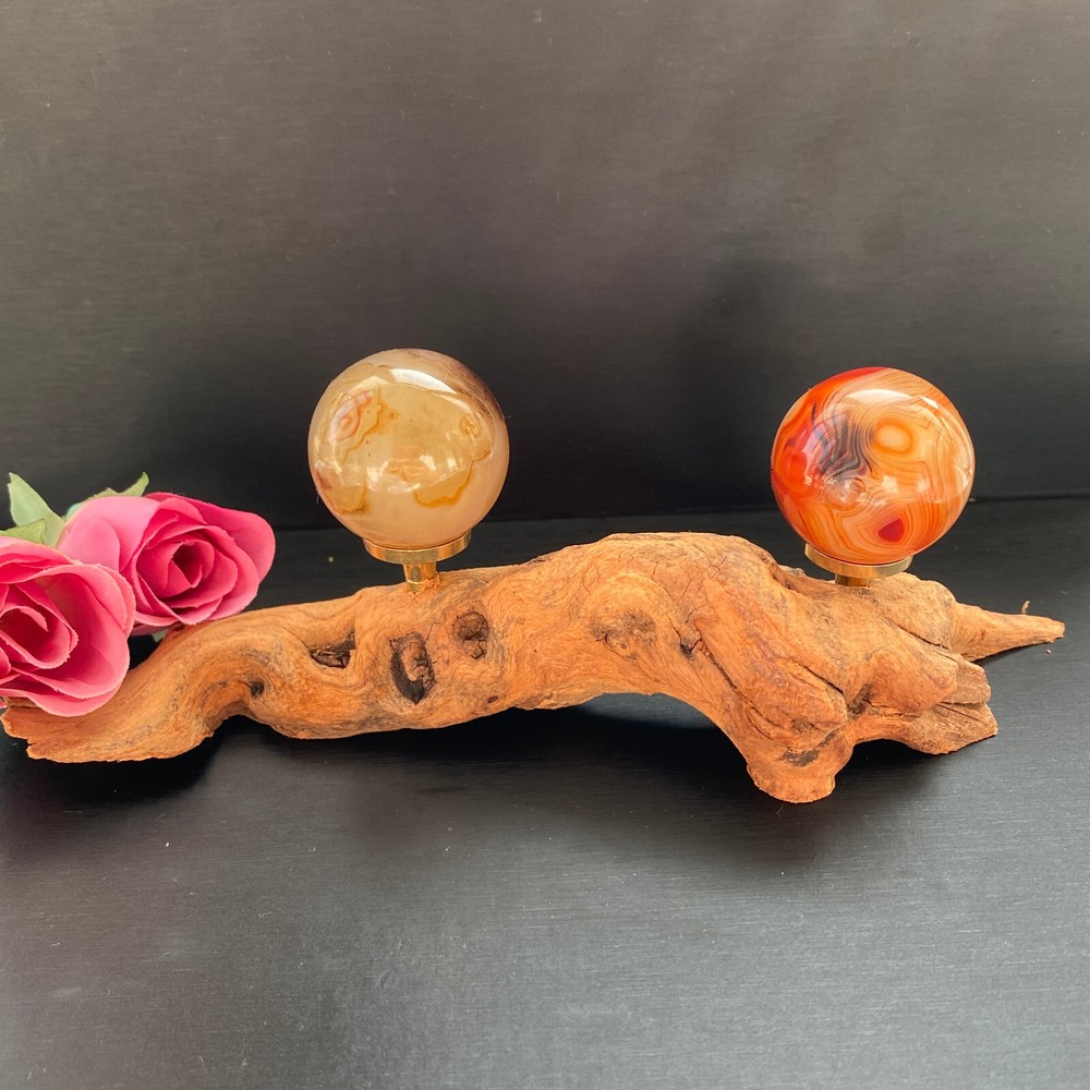 160G Natural Silk-Wrapped Agate Ball Crystal Jewelry for Reiki Healing with Stand