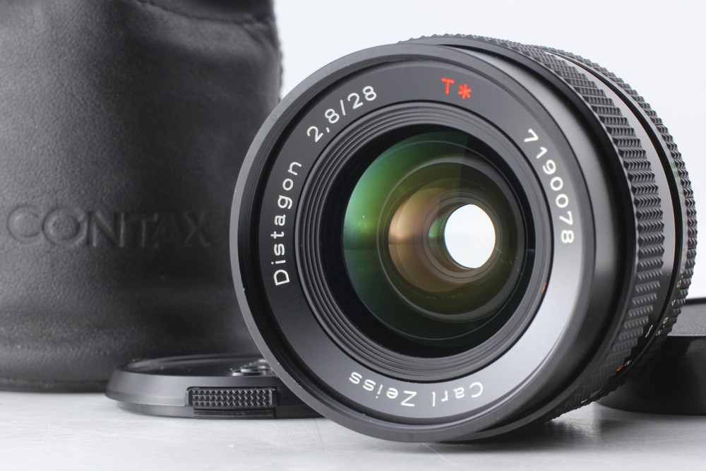 High-Quality Contax Zeiss Distagon T* 28mm f2.8 C/Y Mount Lens Japan Mint