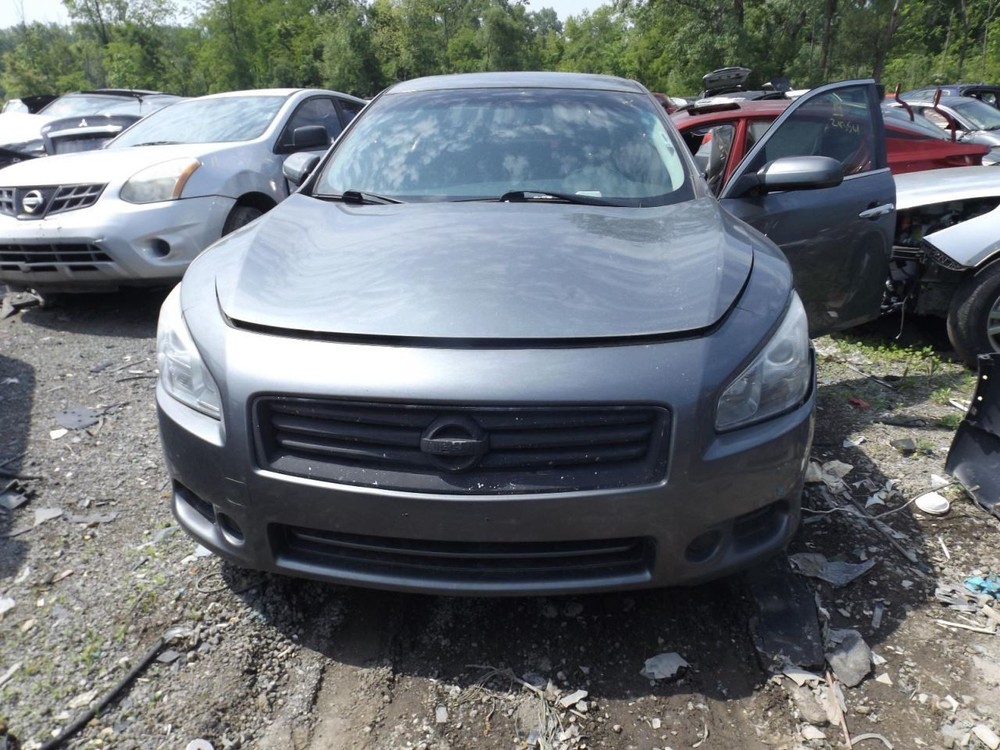 09-14 Nissan Maxima Driver Side Halogen Headlight Assembly 1628216
