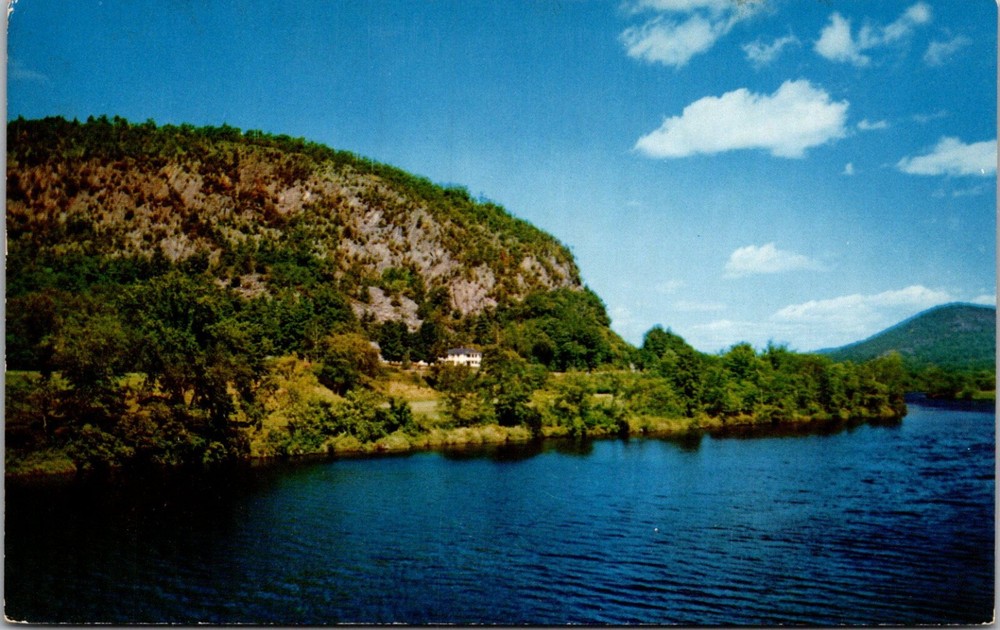 Postcard 1968 Mount Moriah Morey's Mountain Palisades Fairlee Vermont VT