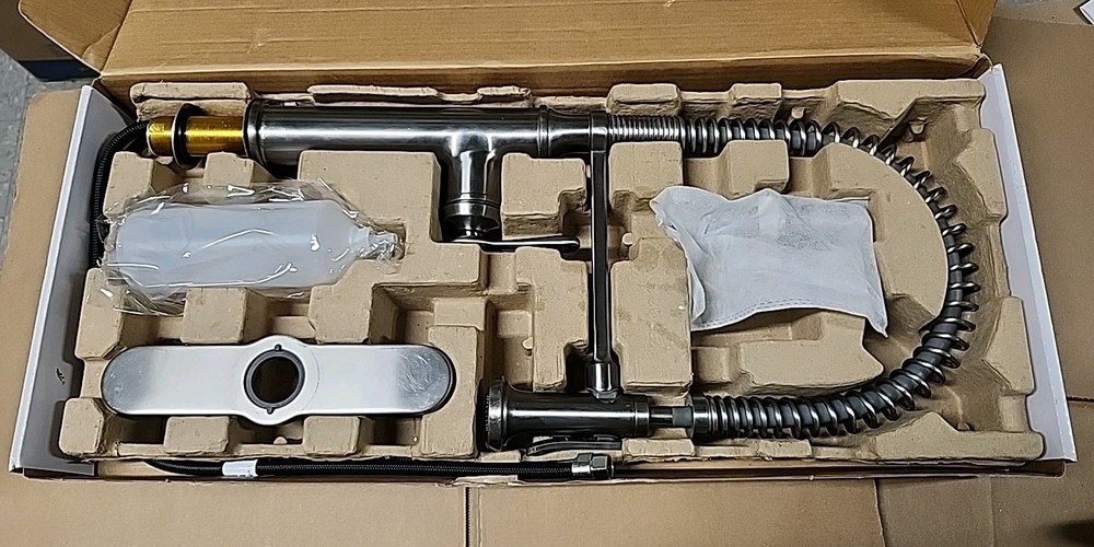 Kohler Sous Pro-Style Pull-Down Sprayer Kitchen Faucet in Stainless Steel R10651-SD-VS