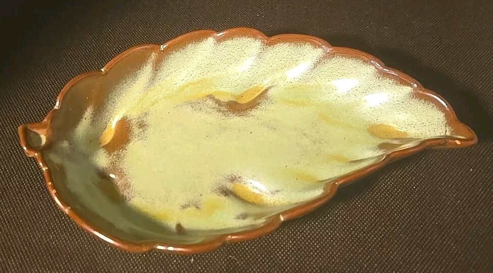 Vintage Frankoma Pottery Leaf Bowl #225 Prairie Seafoam Green Brown