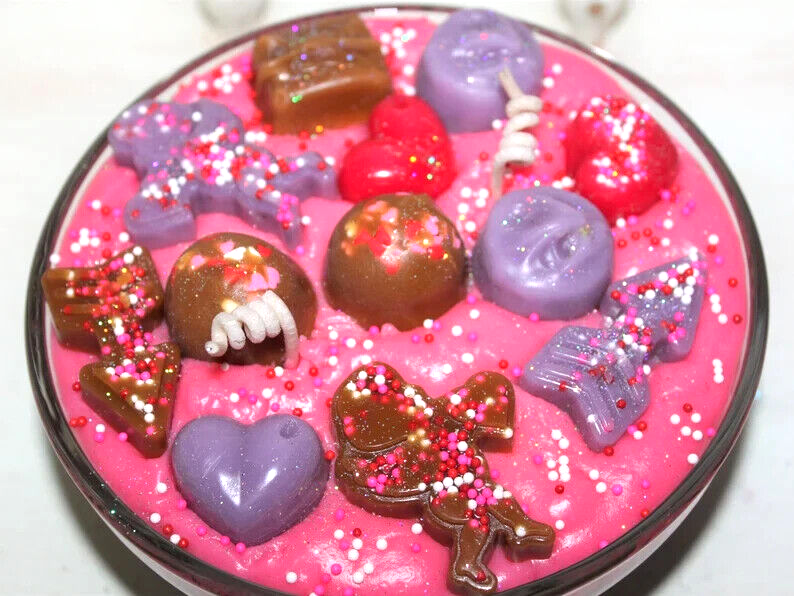 Dark Chocolate Raspberry Scented Handmade Valentine Candle
