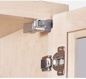 Blum 30-Pack Compact Blumotion Hydraulic Soft Close Door Adapters with Spacer