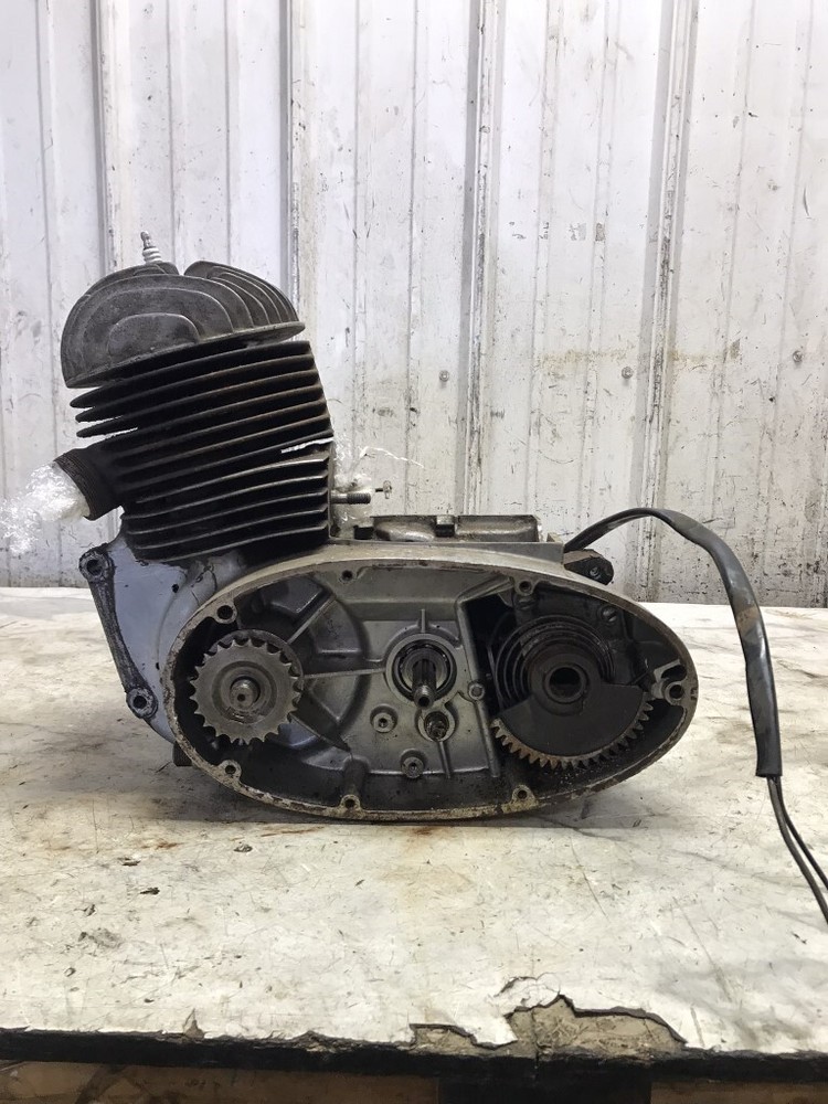 Vintage Jawa CZ 355 Motorcycle Engine Motor