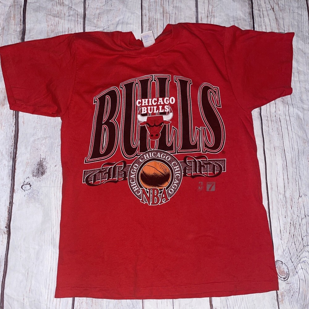 Vintage 90s Chicago Bulls Logo Red T-Shirt Mens Size M