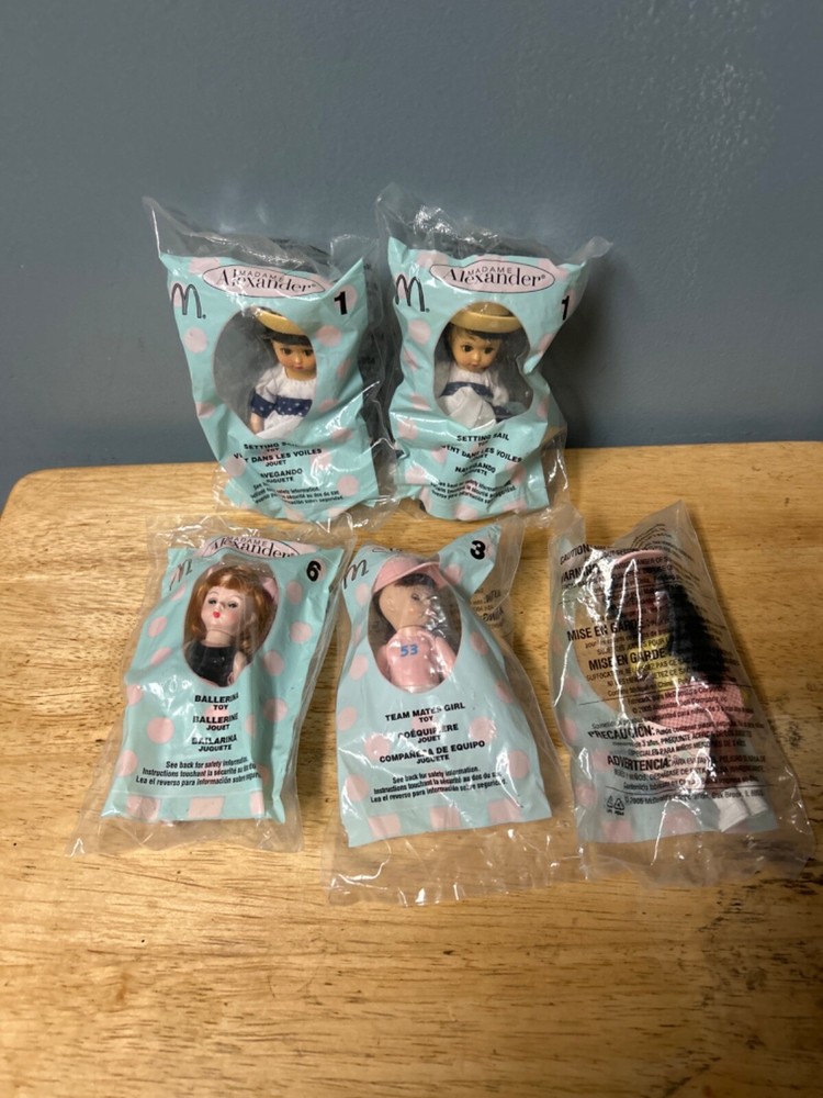 Lot of 5 Vintage  McDonald’s Madame Alexander toys